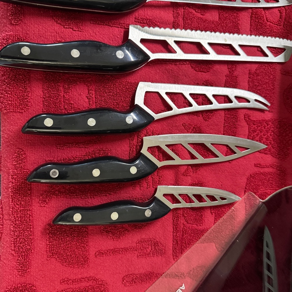 Black Stainless Steel Knife Set